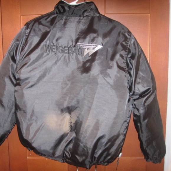 SALE!! reversible puffer coat. - Picture 4 of 7